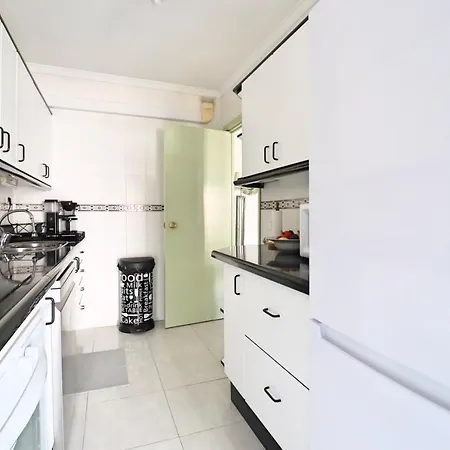 2 Bedroom In With Pool And Seaview Apartment *